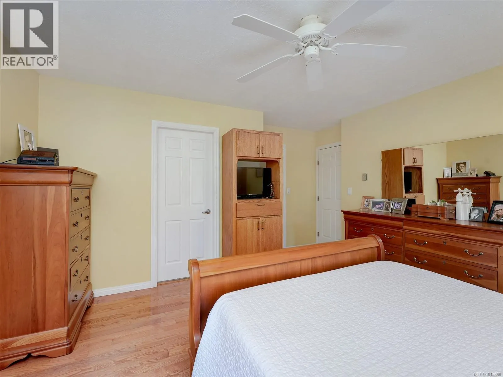 8564 Kingcome Cres