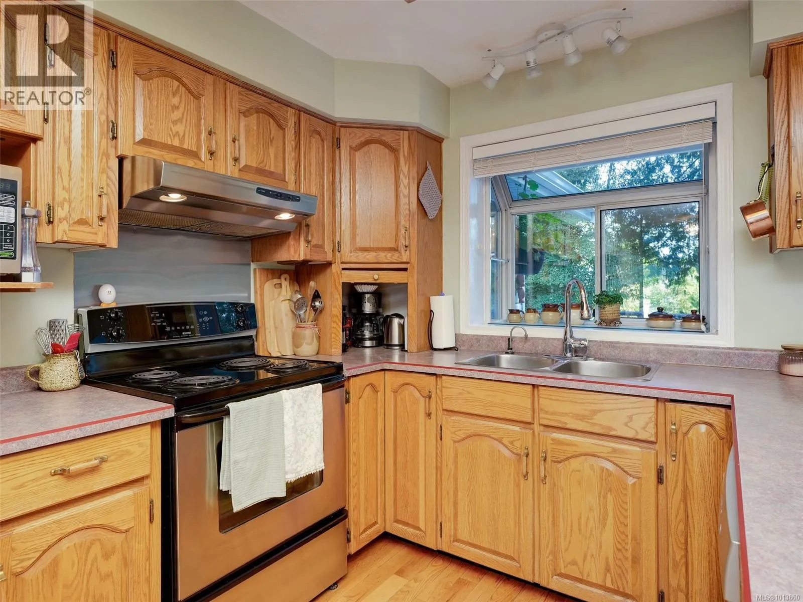 8564 Kingcome Cres