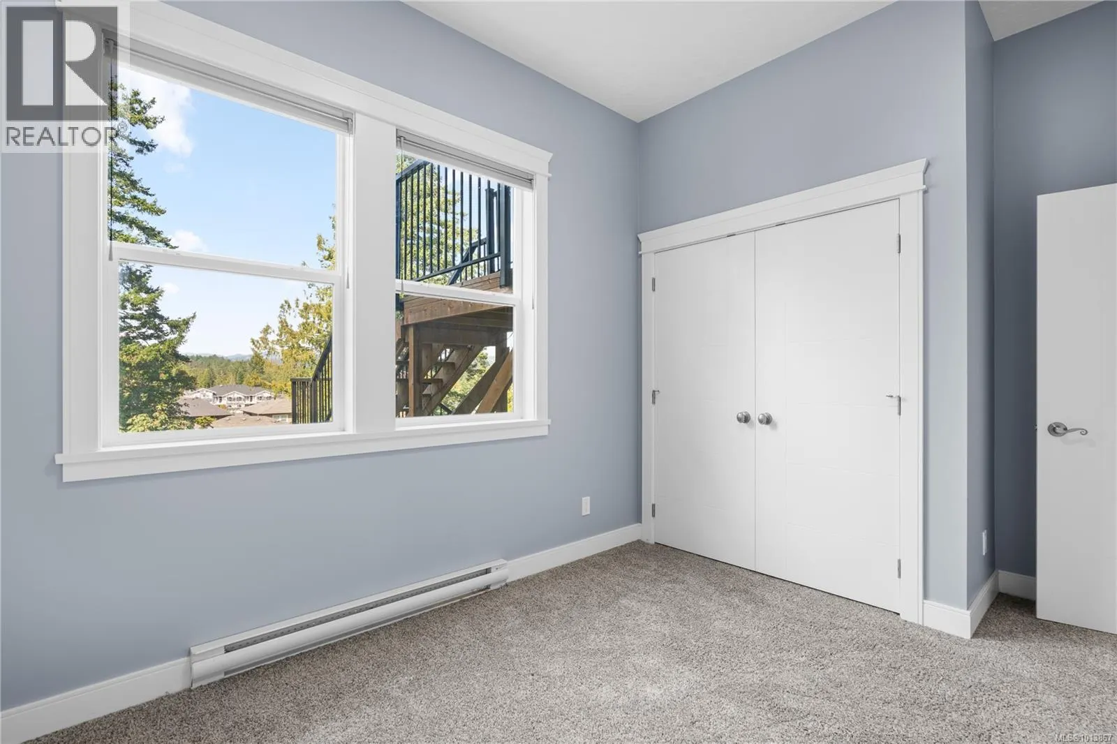 3638 Ridge View Terr