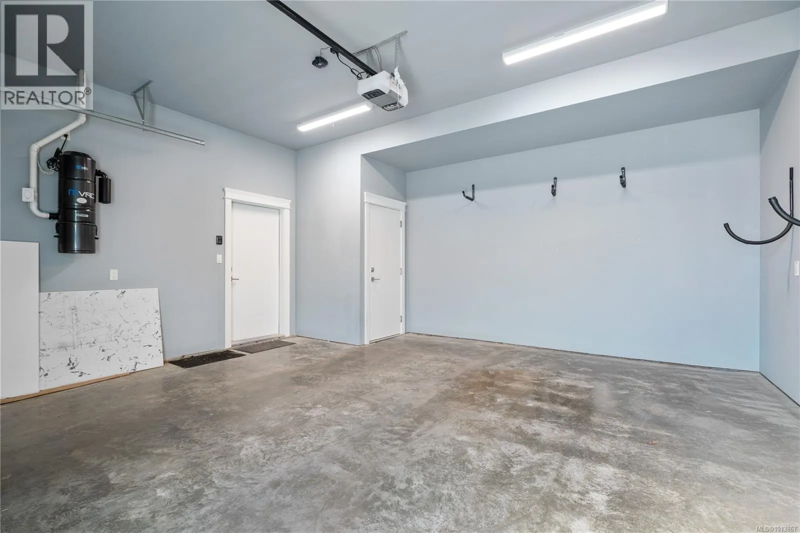 3638 Ridge View Terr