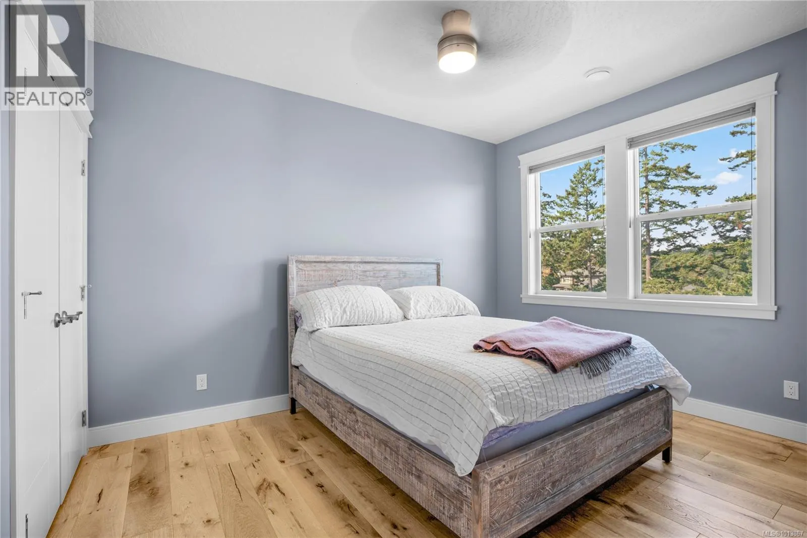 3638 Ridge View Terr
