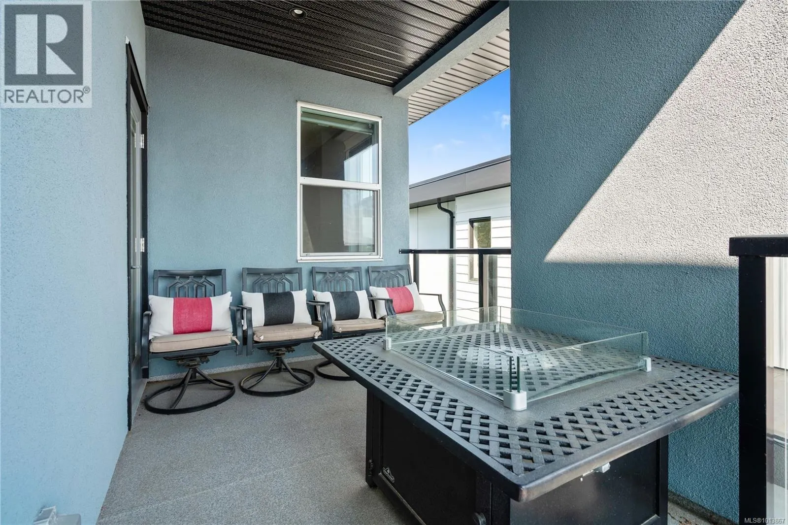 3638 Ridge View Terr