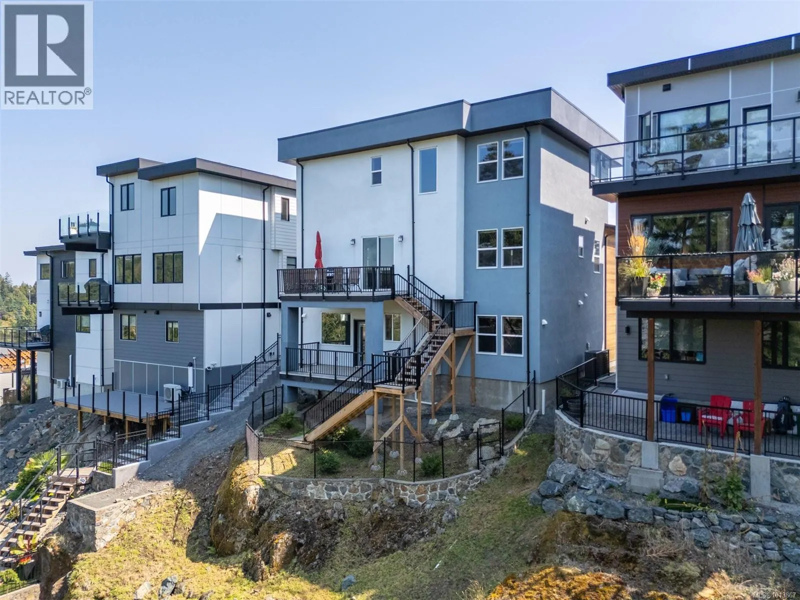 3638 Ridge View Terr