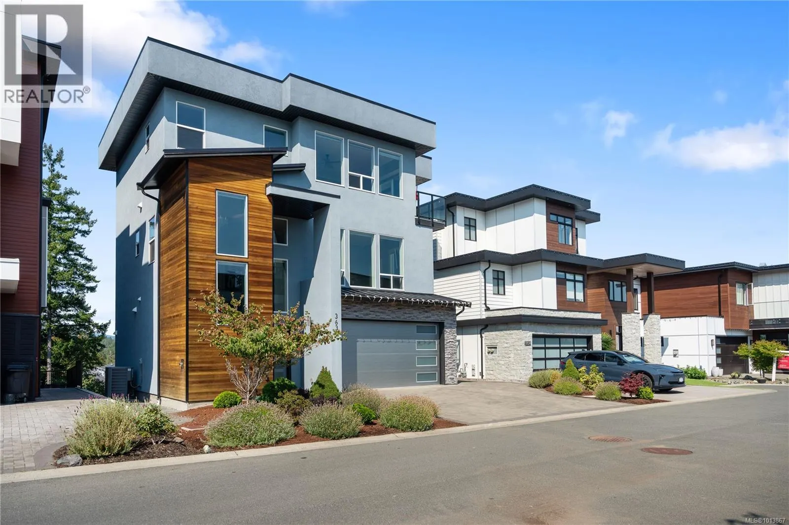3638 Ridge View Terr