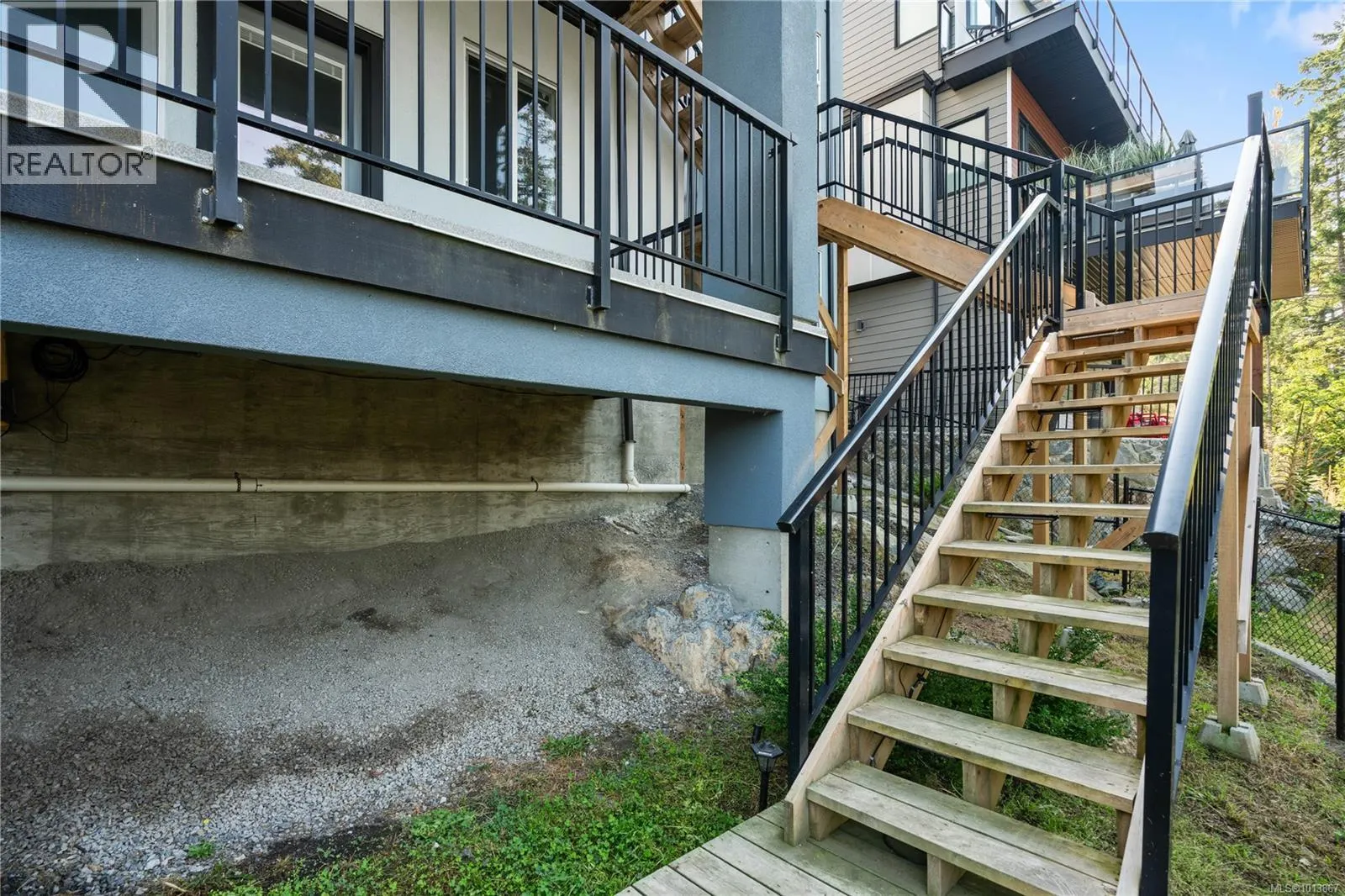 3638 Ridge View Terr