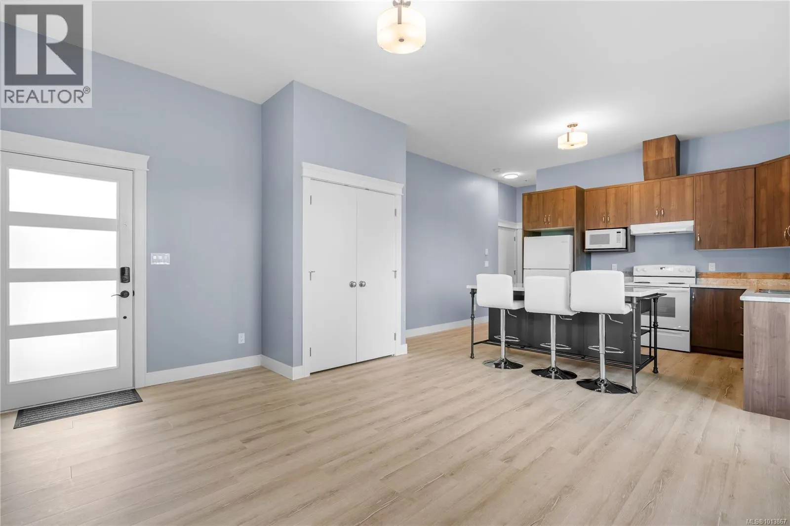 3638 Ridge View Terr