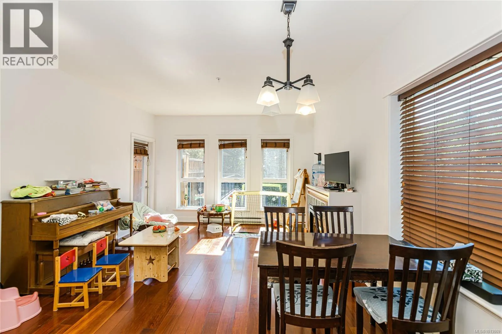 103 201 Nursery Hill Dr