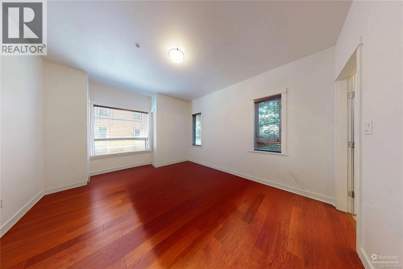 103 201 Nursery Hill Dr
