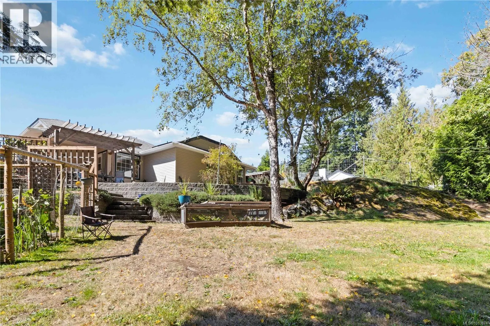 2161 Henlyn Dr