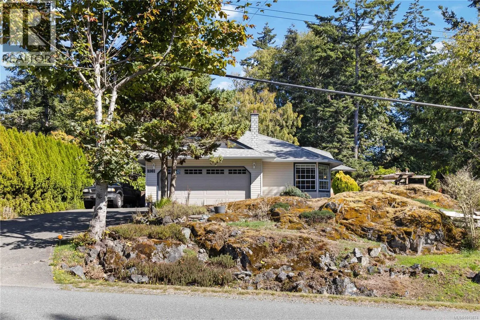 2161 Henlyn Dr