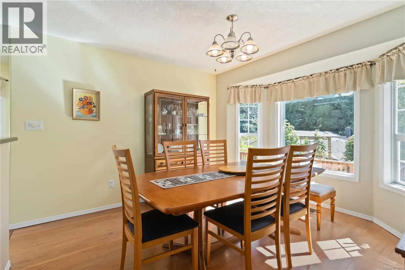 2161 Henlyn Dr