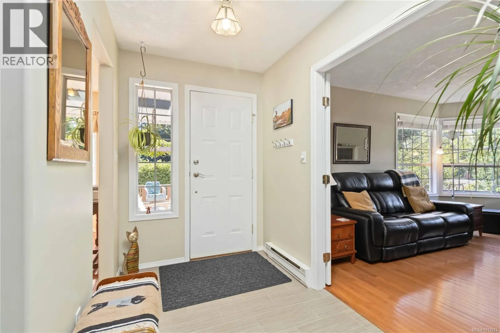 2161 Henlyn Dr