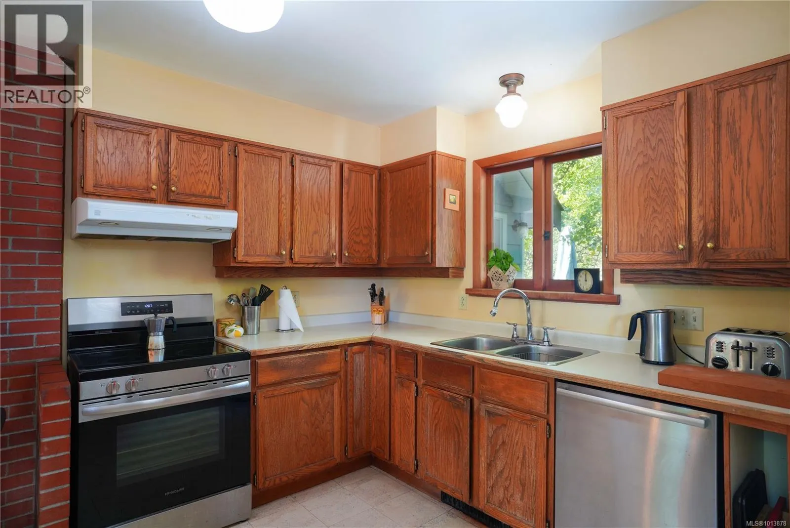 270 Price Rd