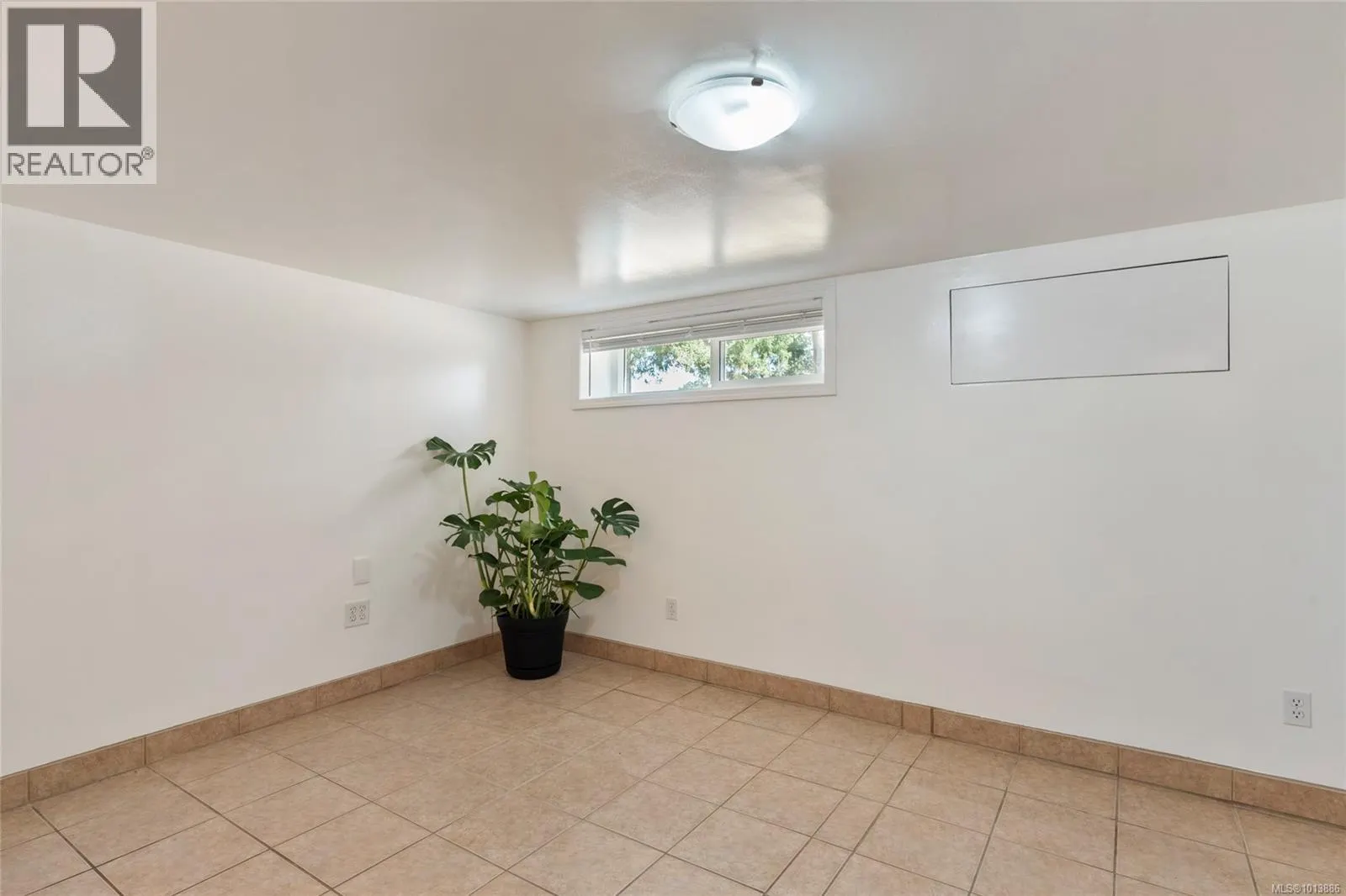 3944 Cedar Hill Cross Rd