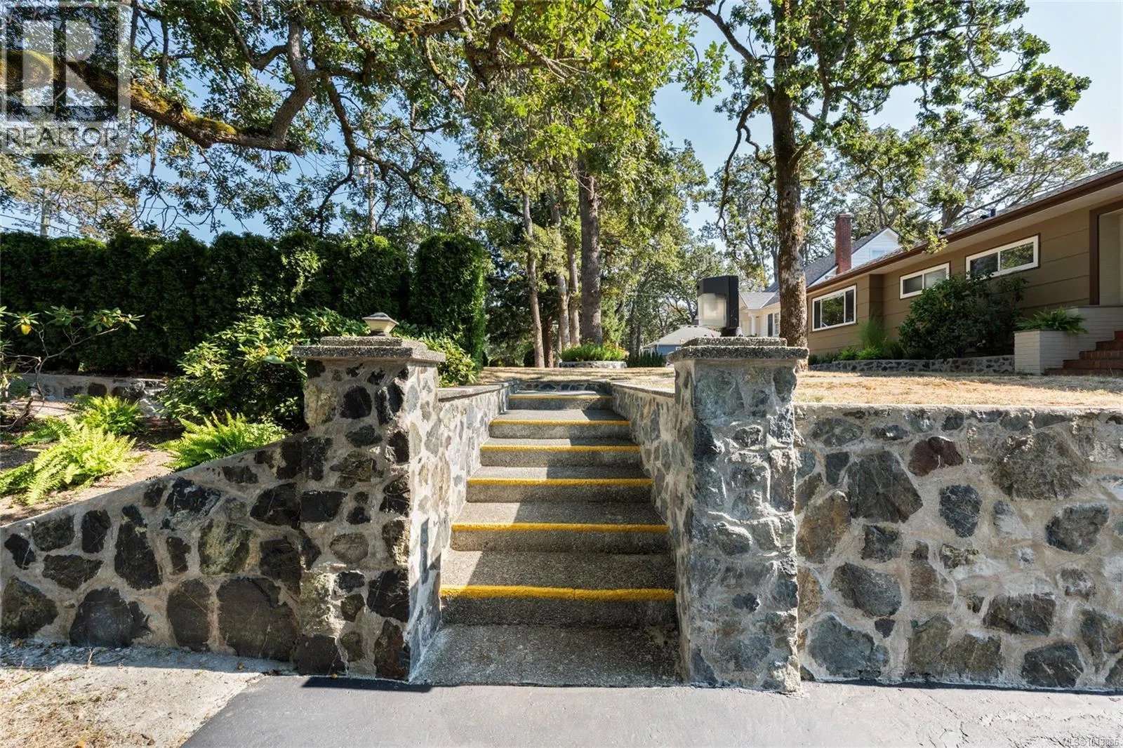 3944 Cedar Hill Cross Rd