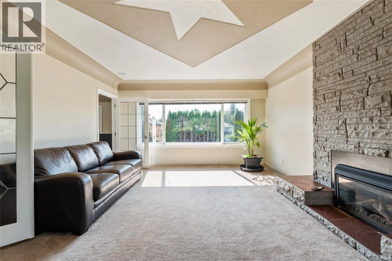 3944 Cedar Hill Cross Rd