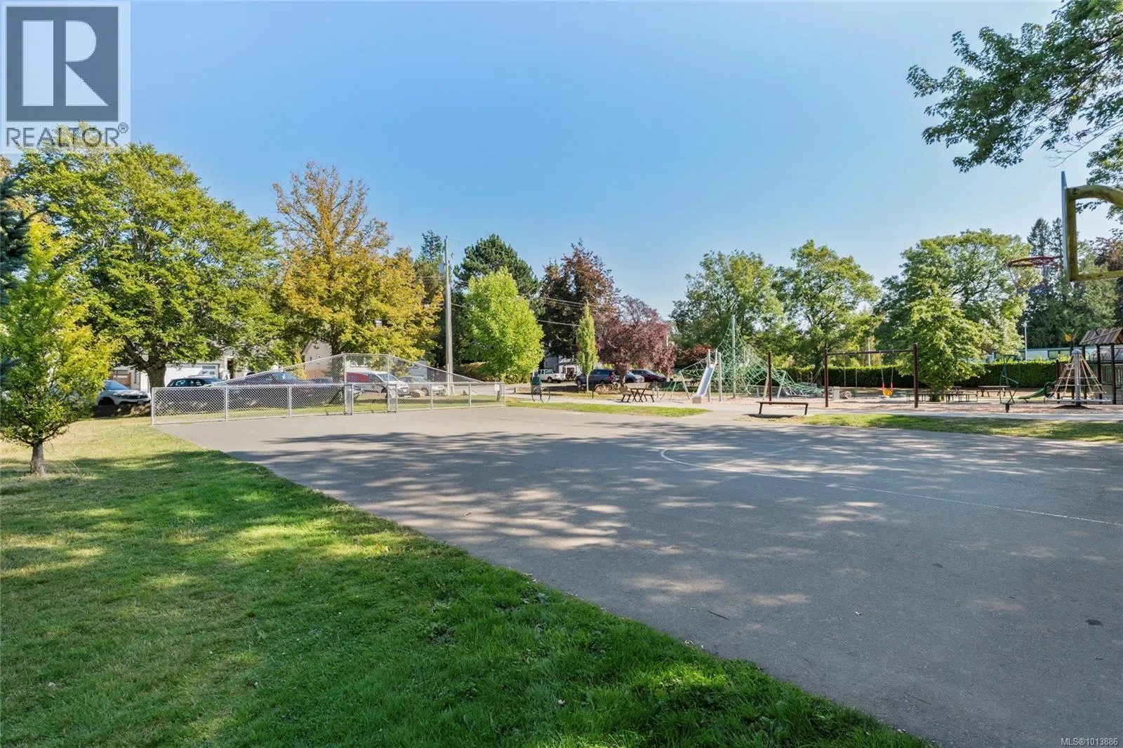 3944 Cedar Hill Cross Rd