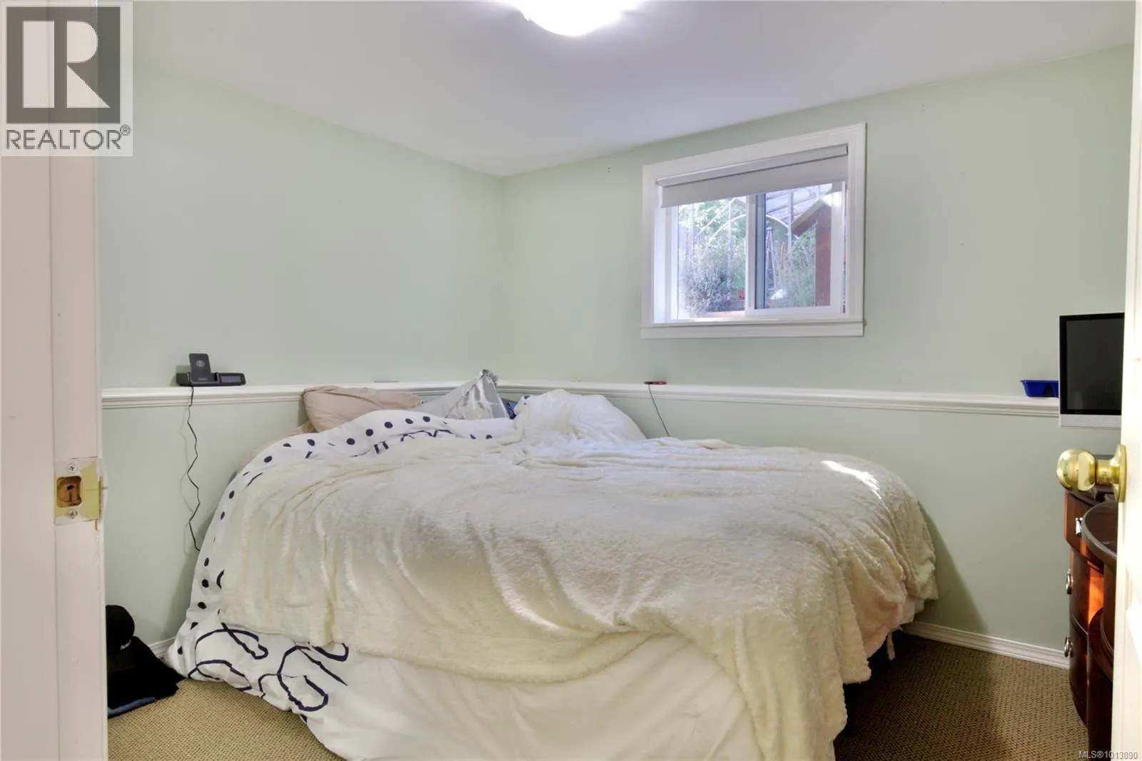 100 Boundary Rd
