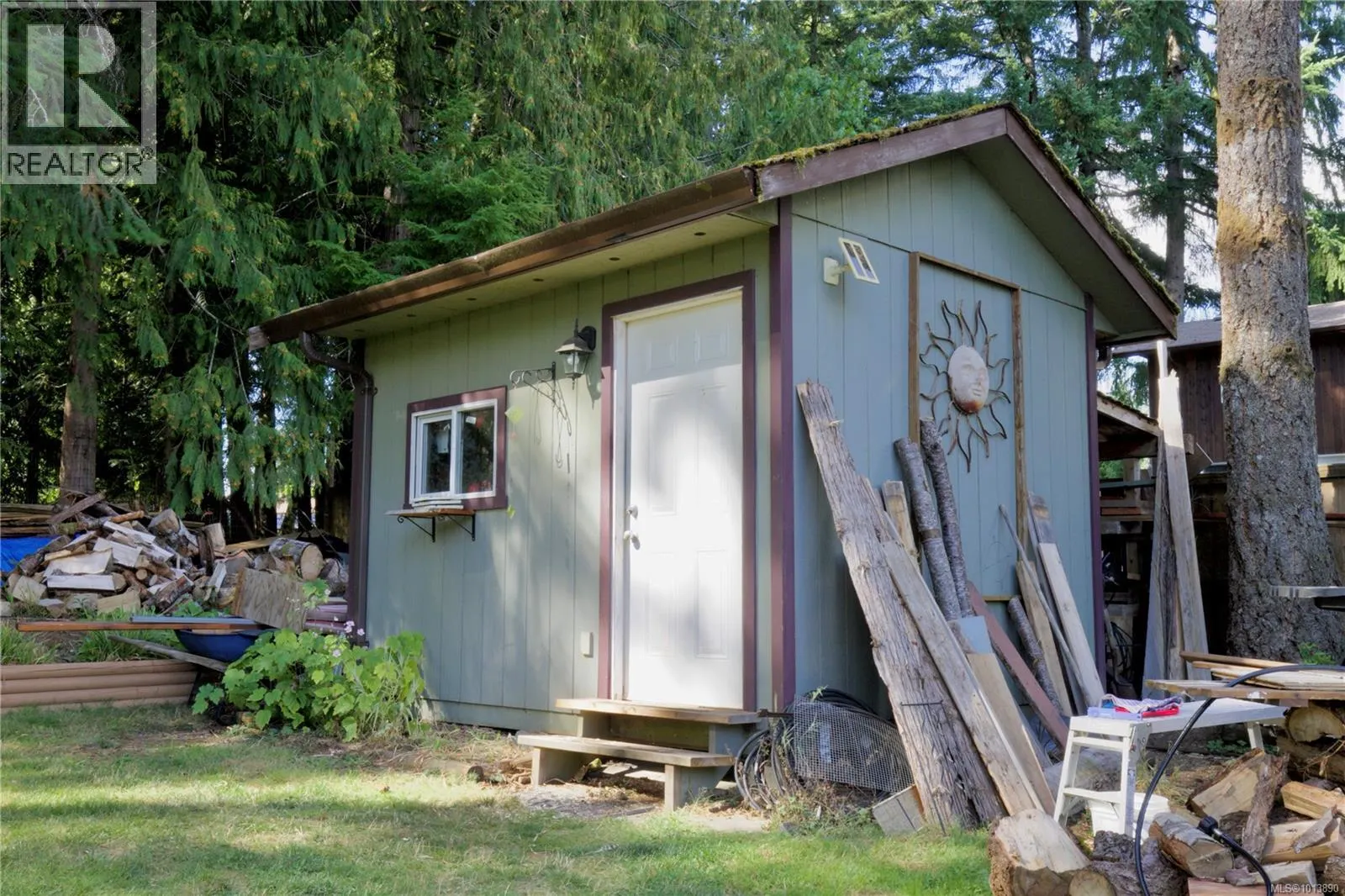 100 Boundary Rd