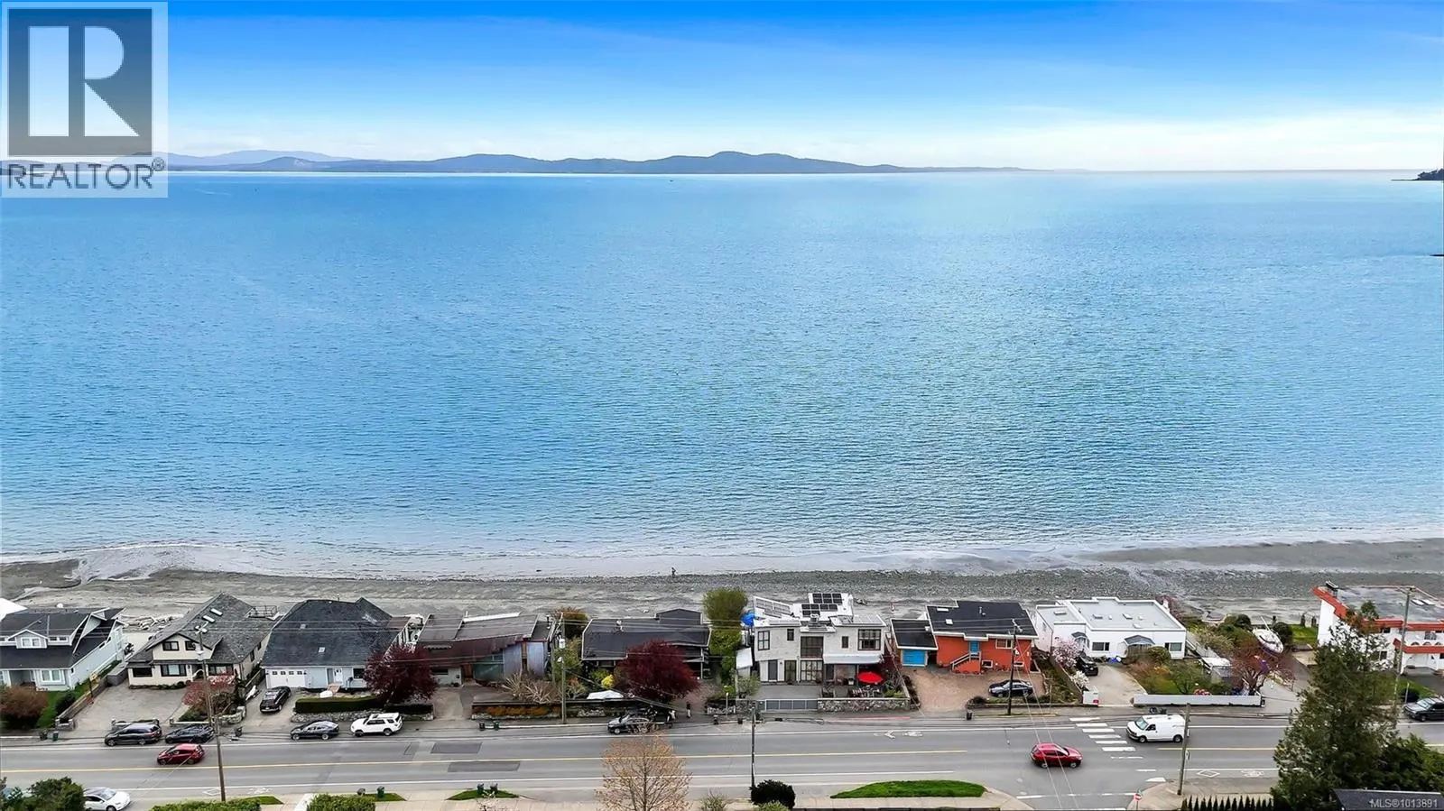 5073 Cordova Bay Rd