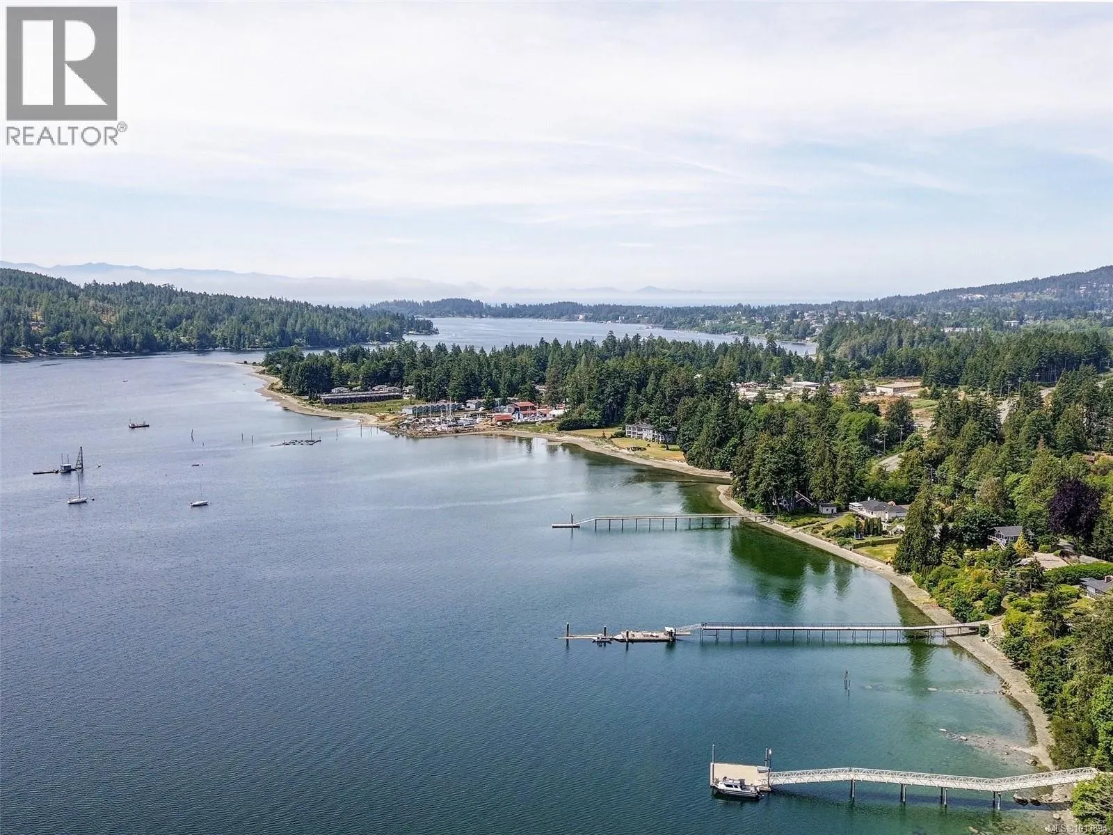 5877 Sooke Rd