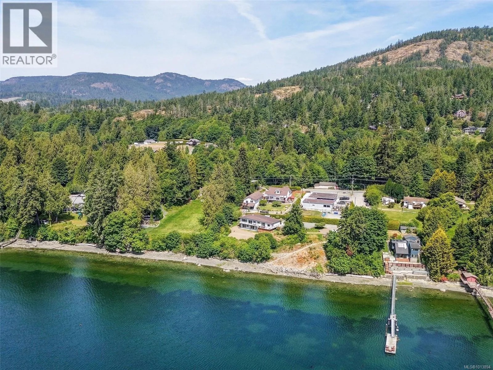5877 Sooke Rd