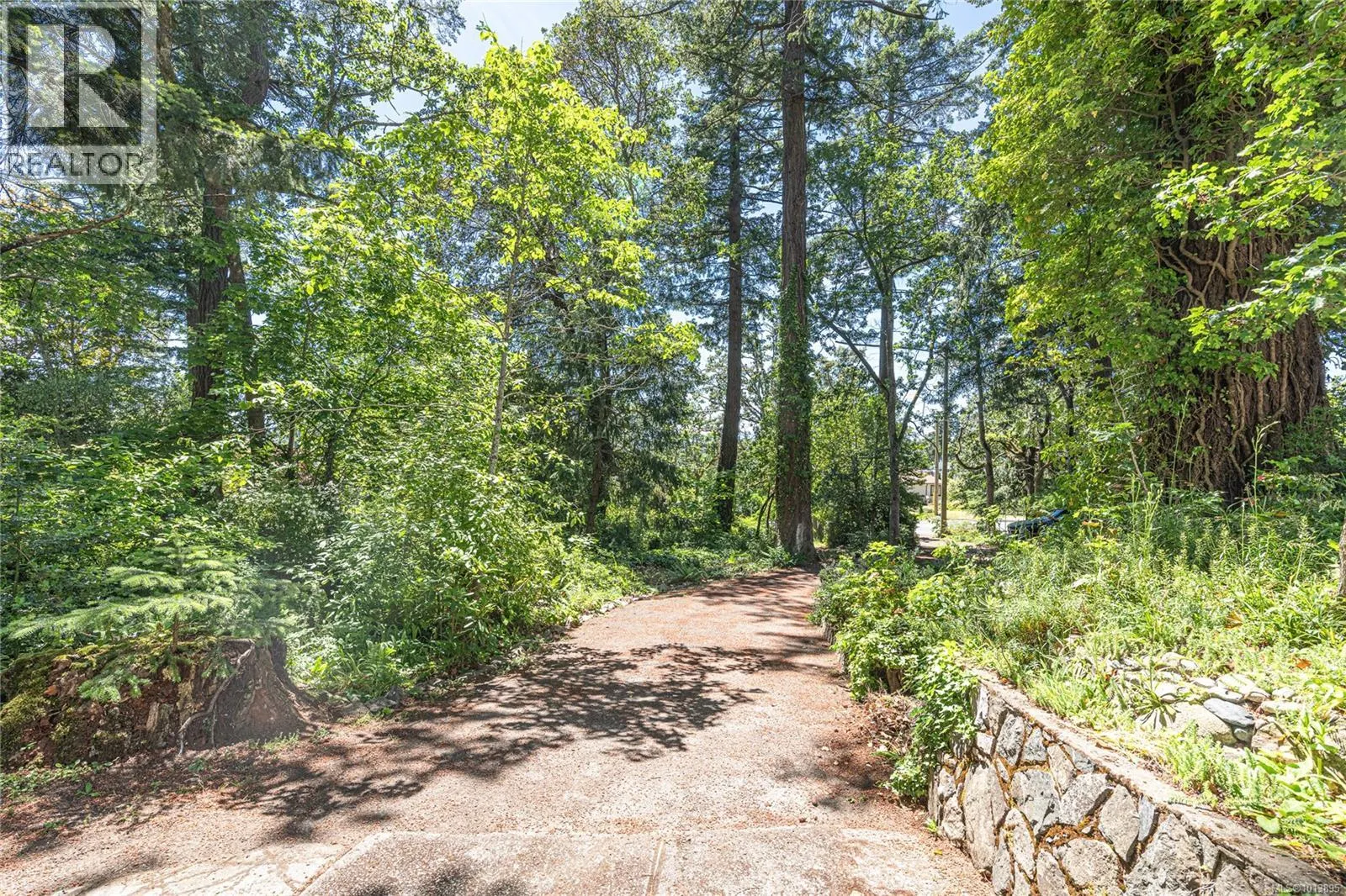 1254 Burnside Rd W