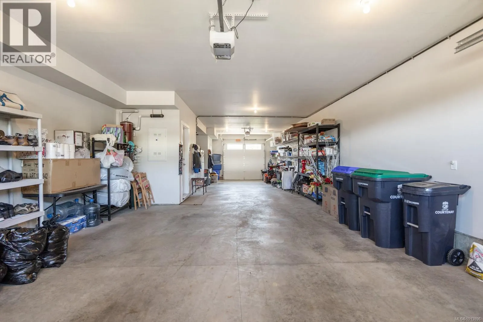 4064 Southwalk Dr