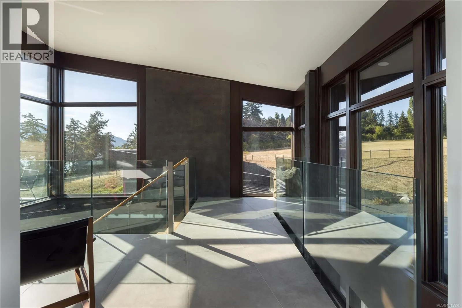 7756 West Saanich Rd