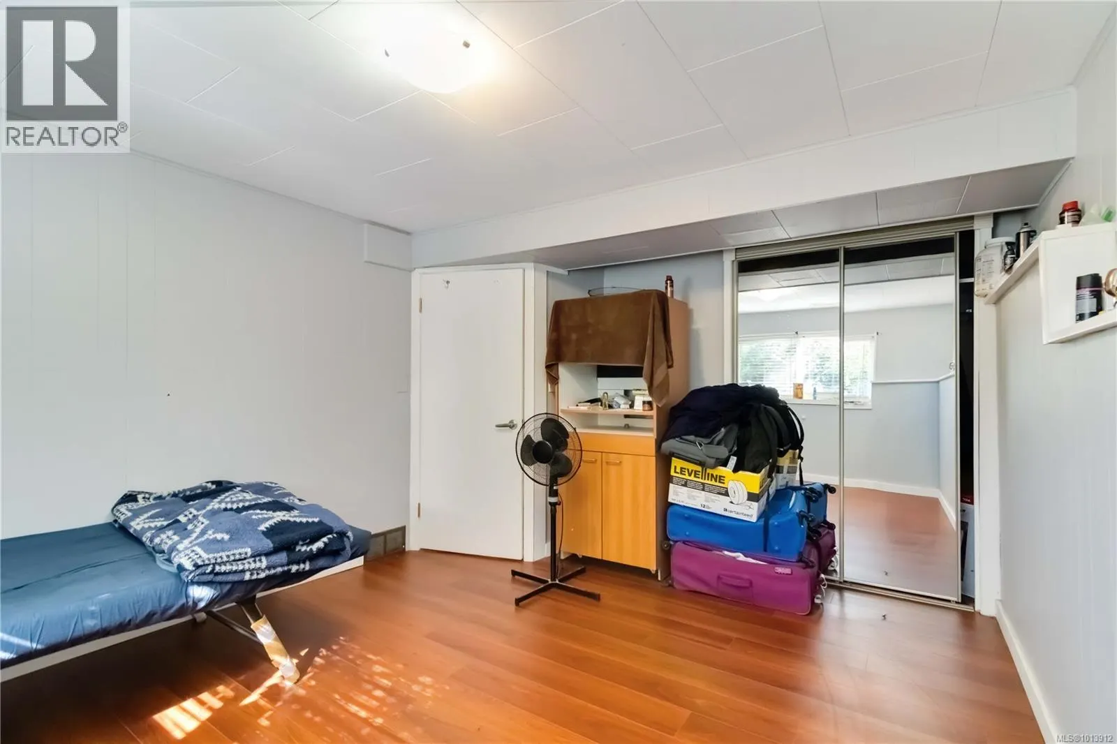 727 Chesterlea Rd