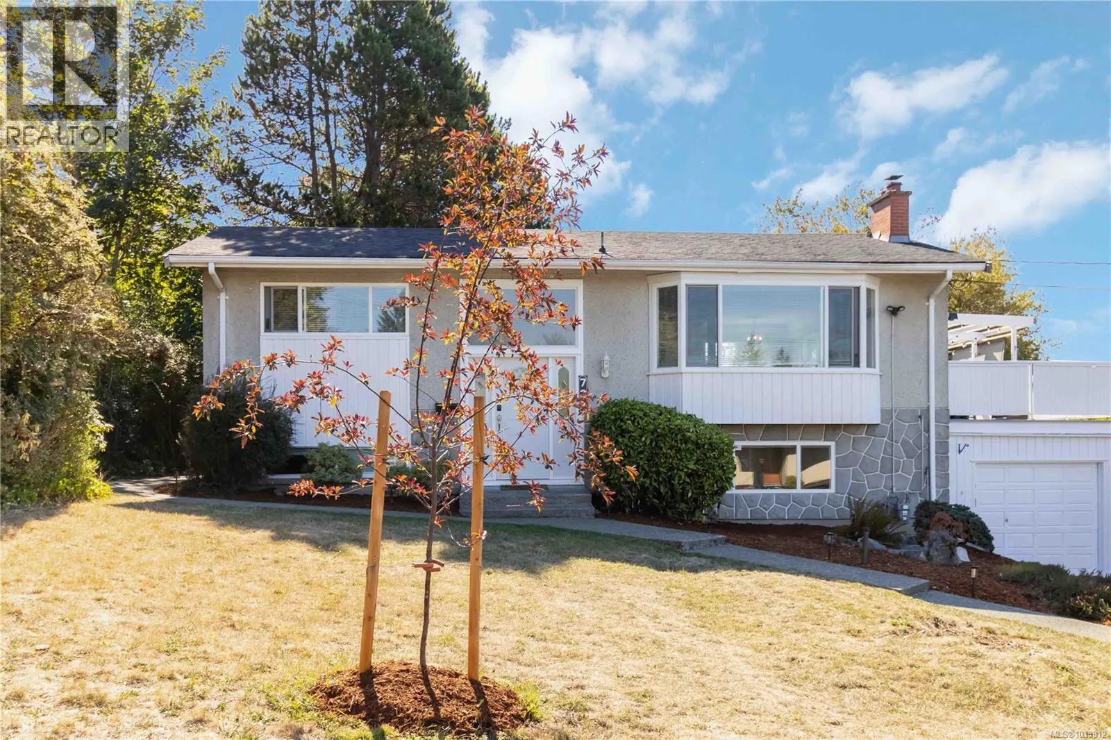 727 Chesterlea Rd
