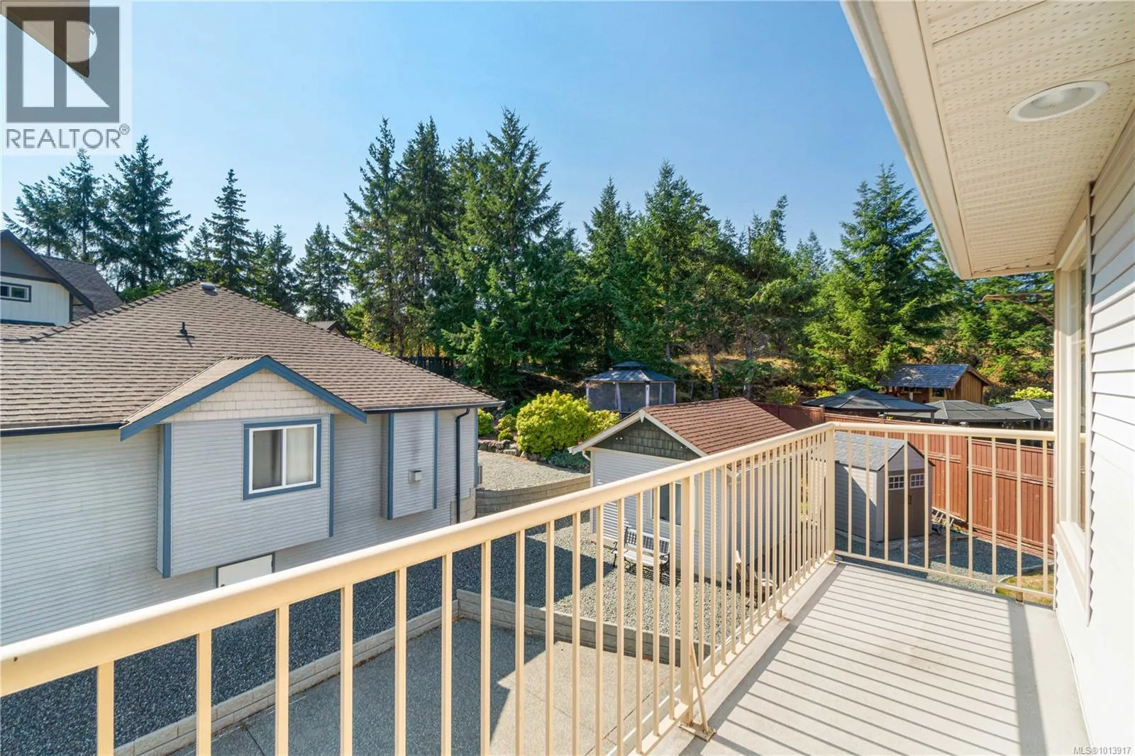 3354 Whitetail Pl
