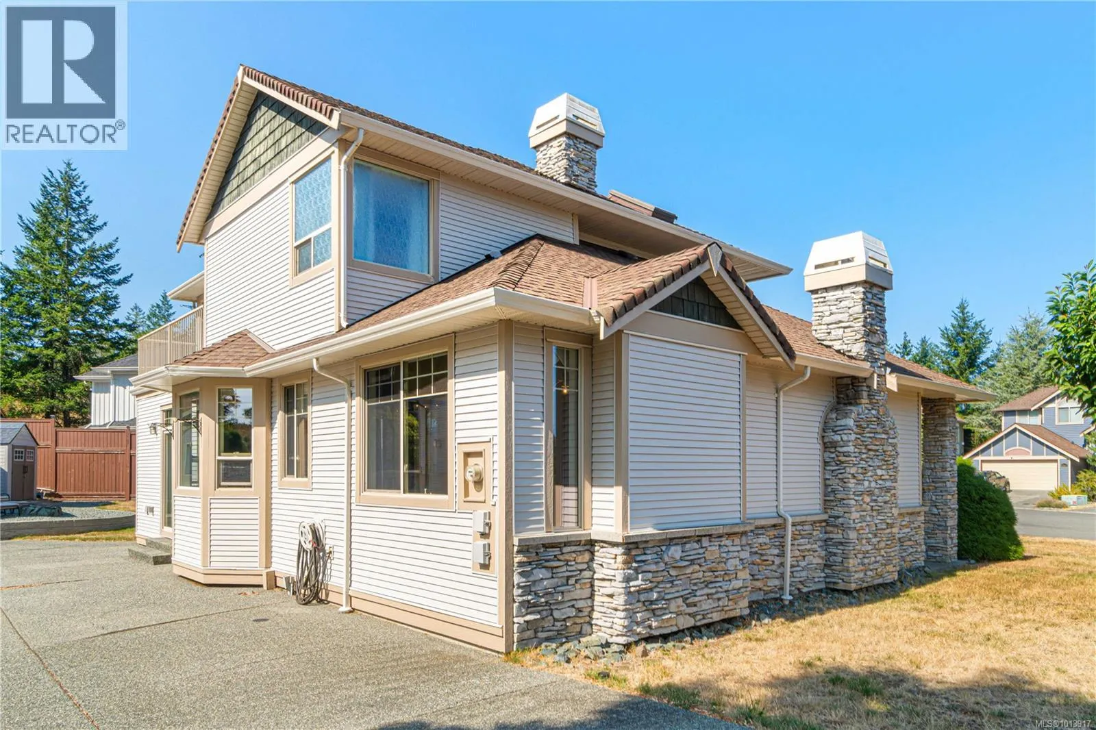 3354 Whitetail Pl