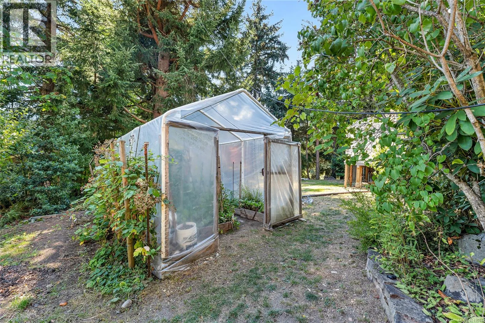 107 Pine Pl