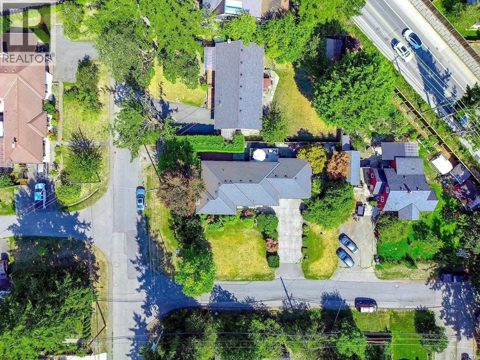 1288 Roy Rd