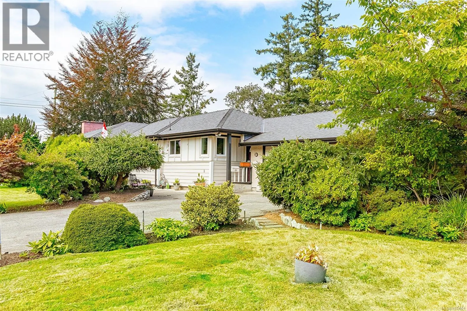 1288 Roy Rd