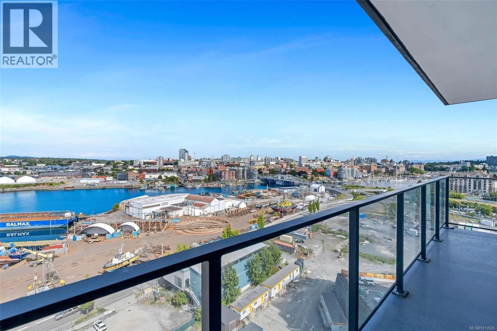 1208 363 Tyee Rd