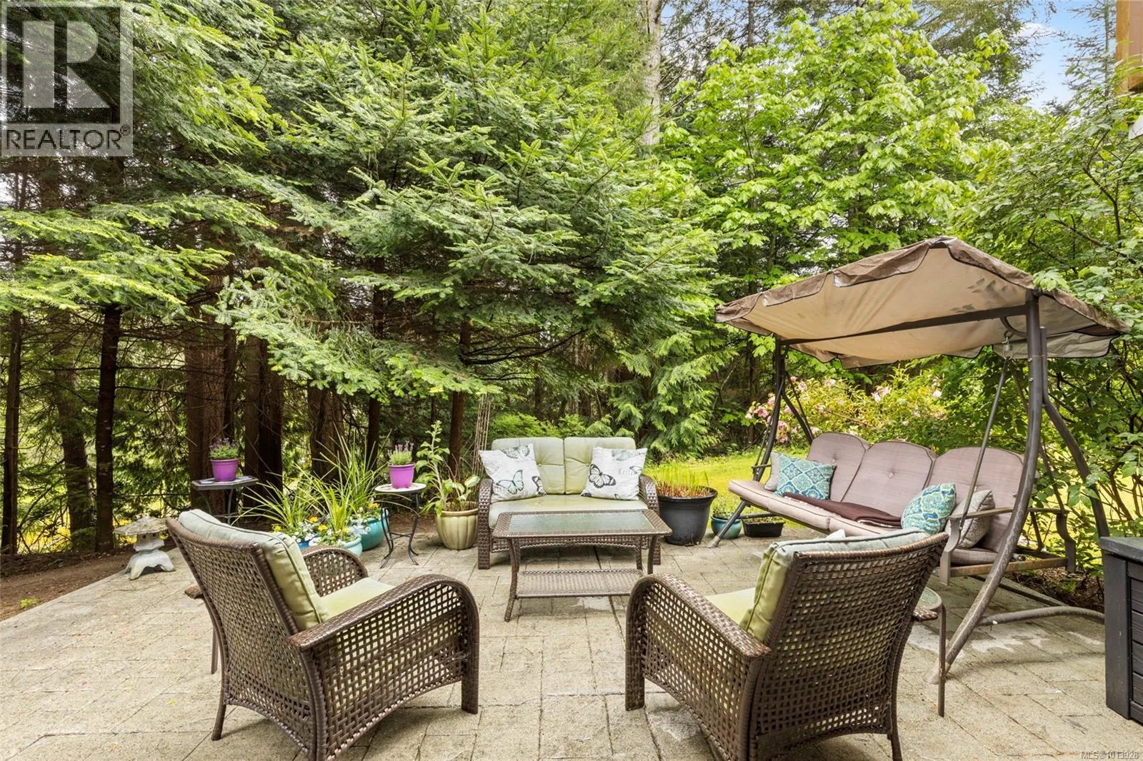 6280 Sooke Rd