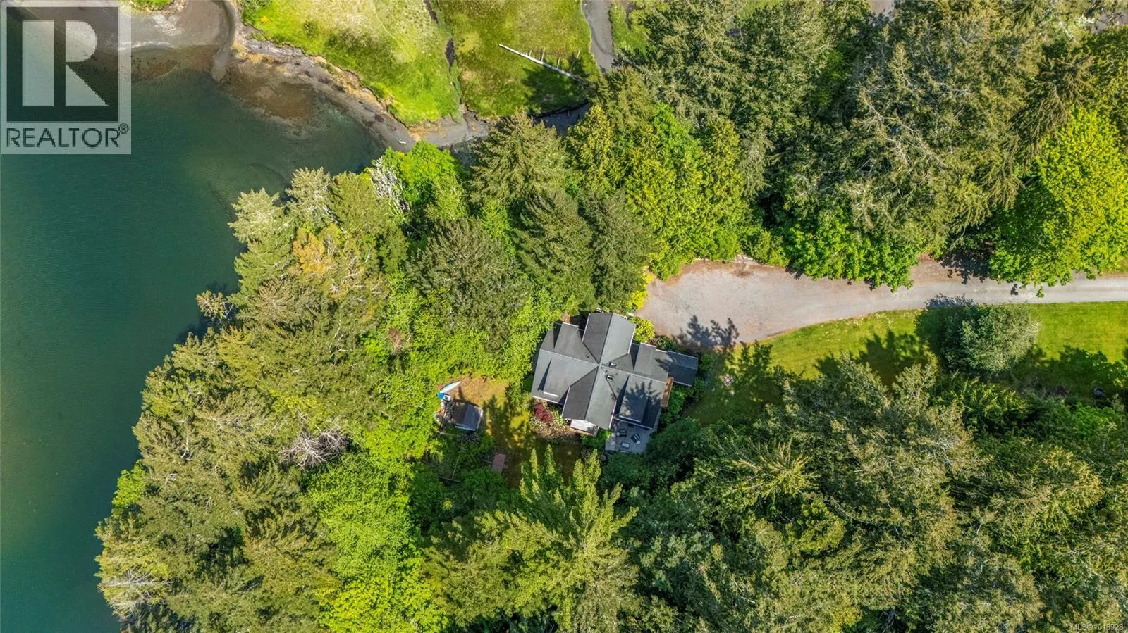 6280 Sooke Rd