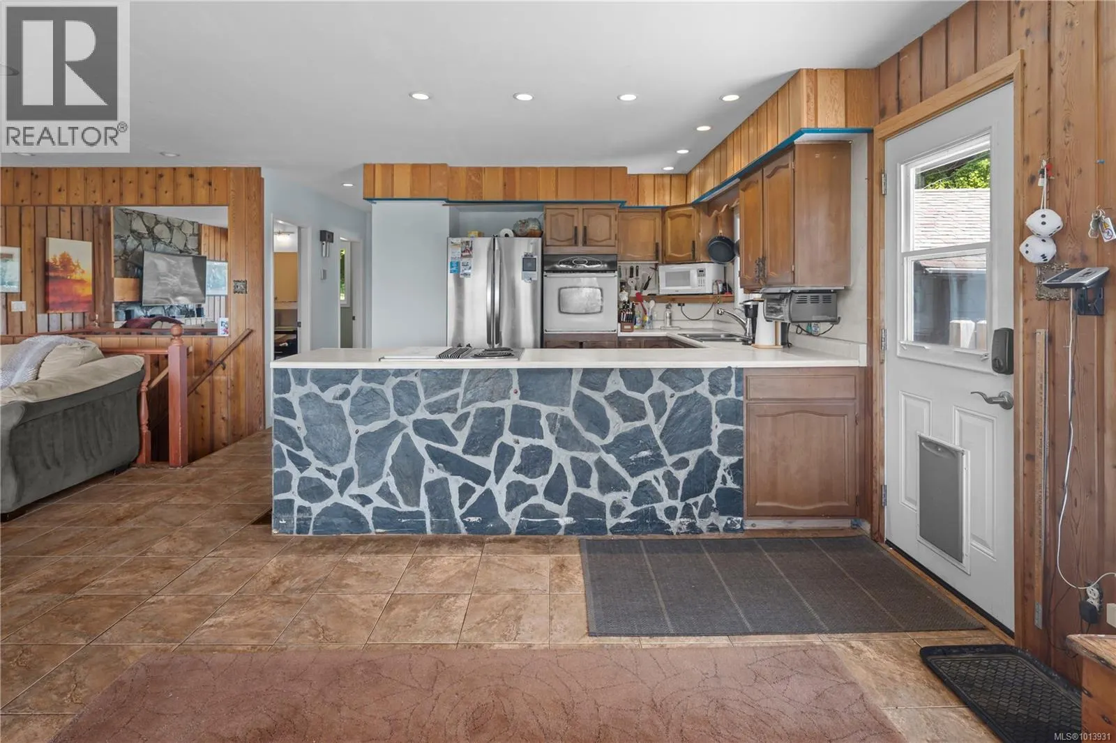 2623 Seaside Dr