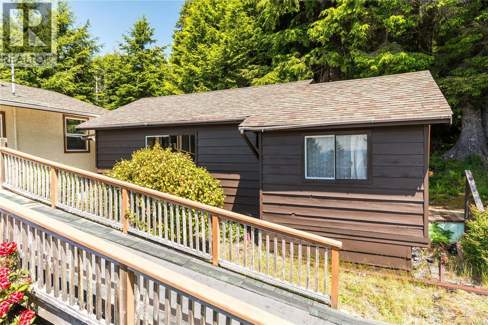 2623 Seaside Dr