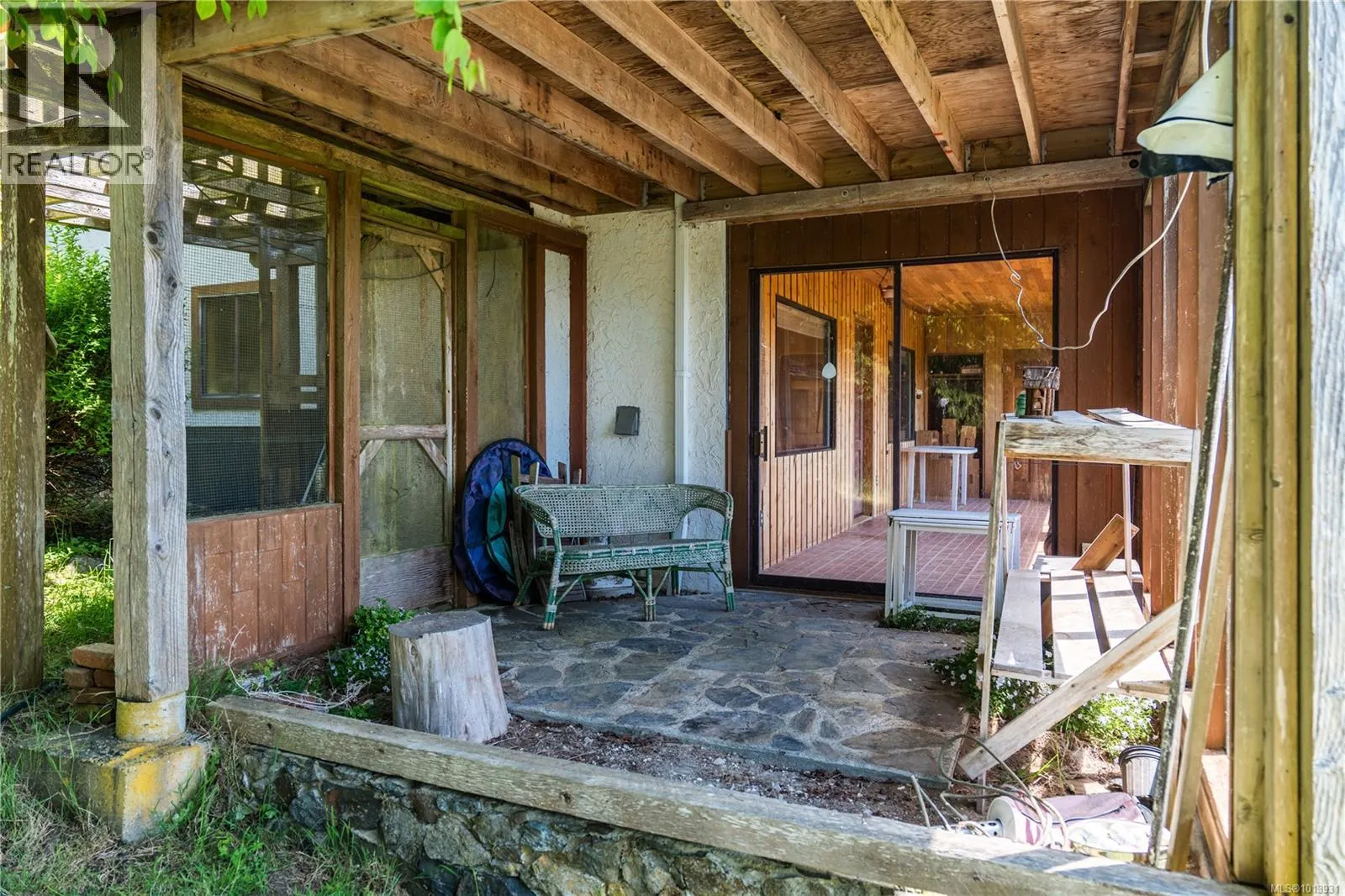 2623 Seaside Dr