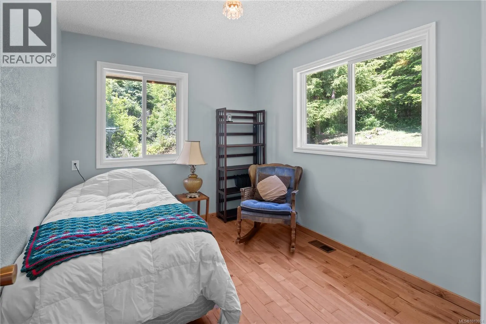 2623 Seaside Dr