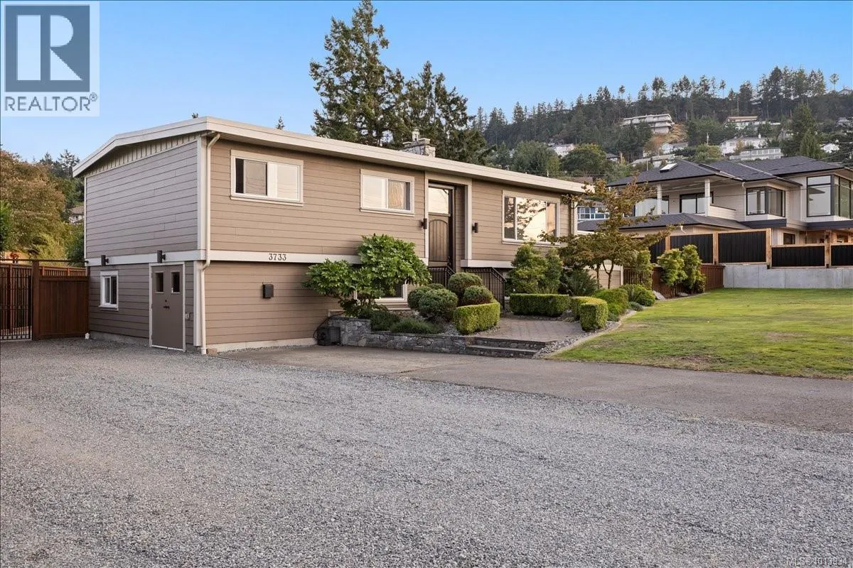 3733 Polaris Dr