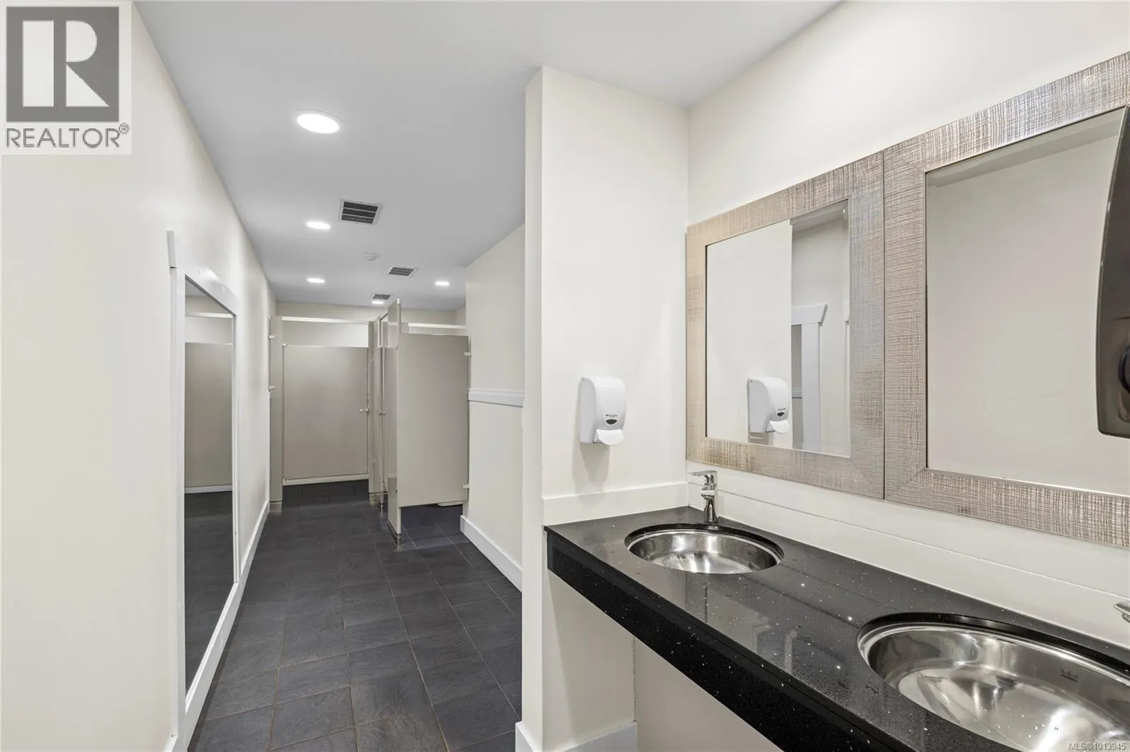 25 Cavan St