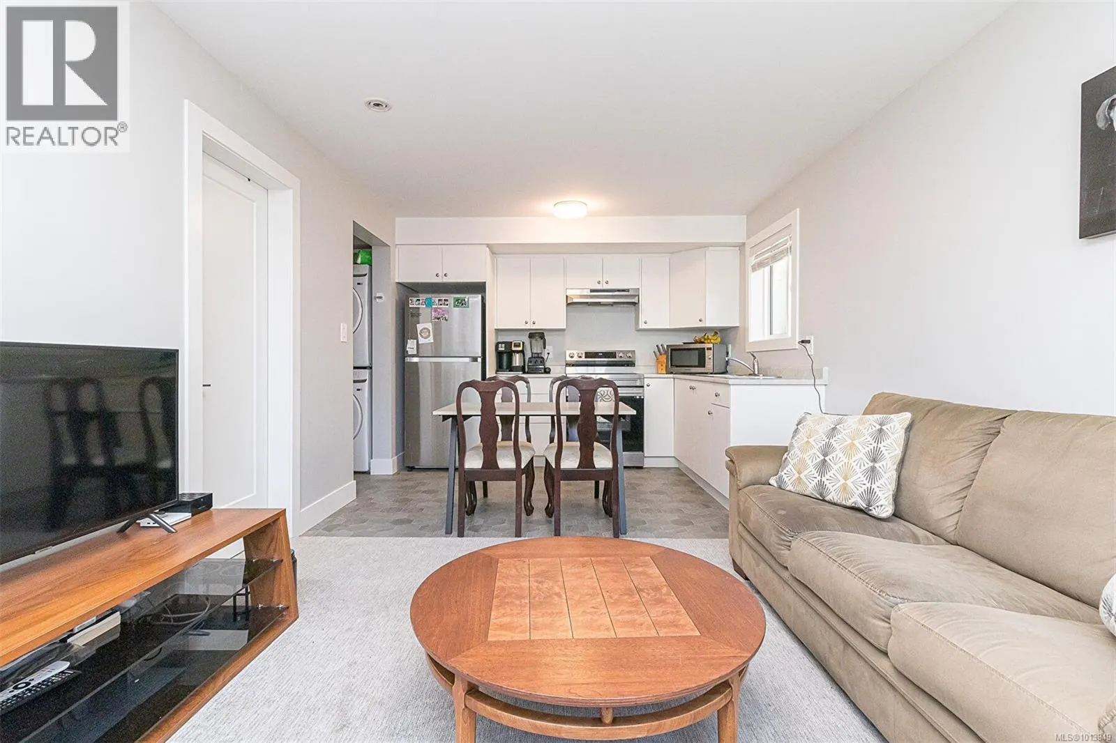 1298 Centauri Dr