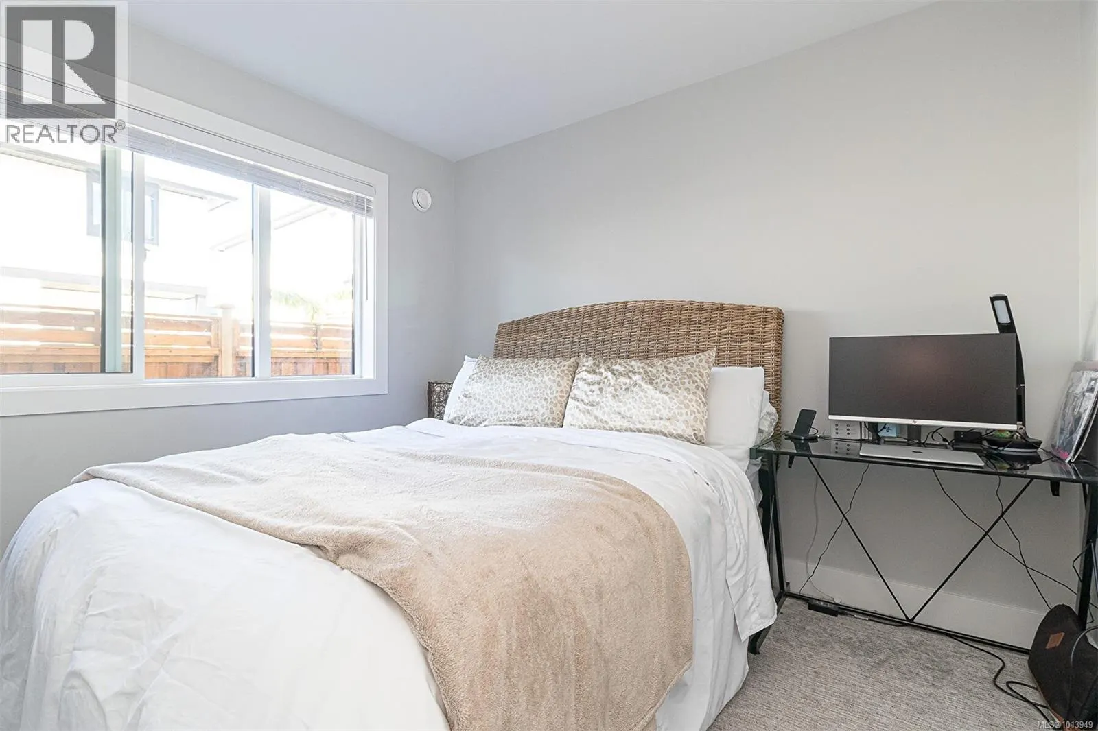 1298 Centauri Dr