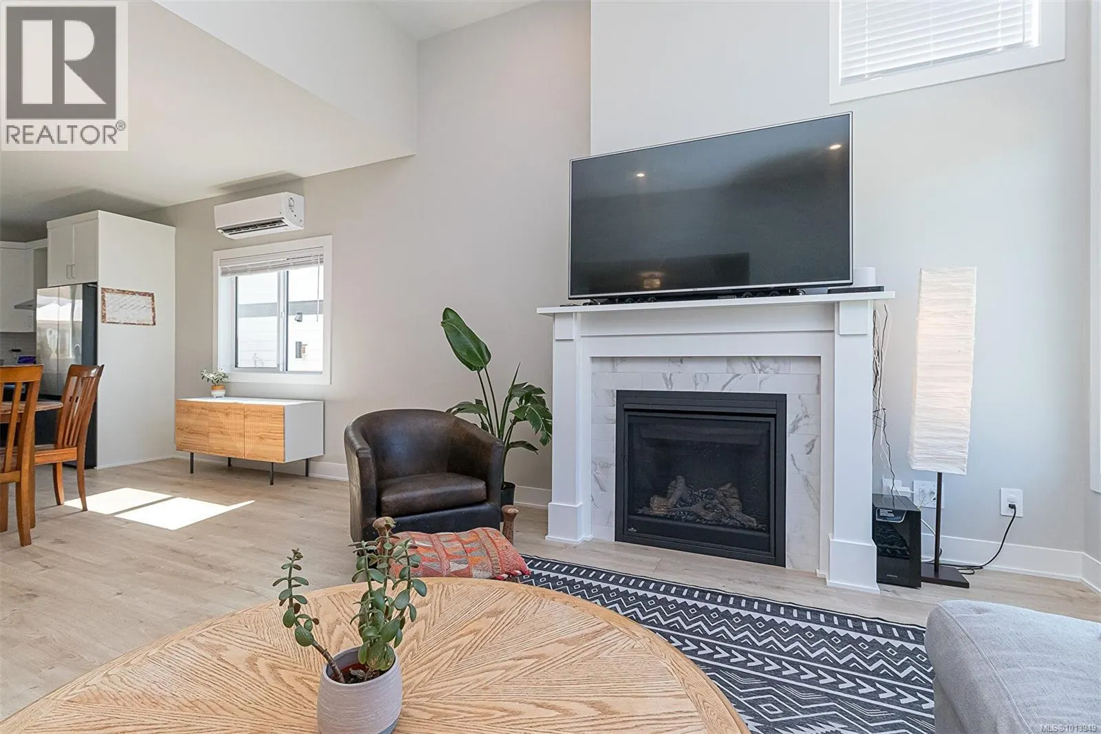 1298 Centauri Dr