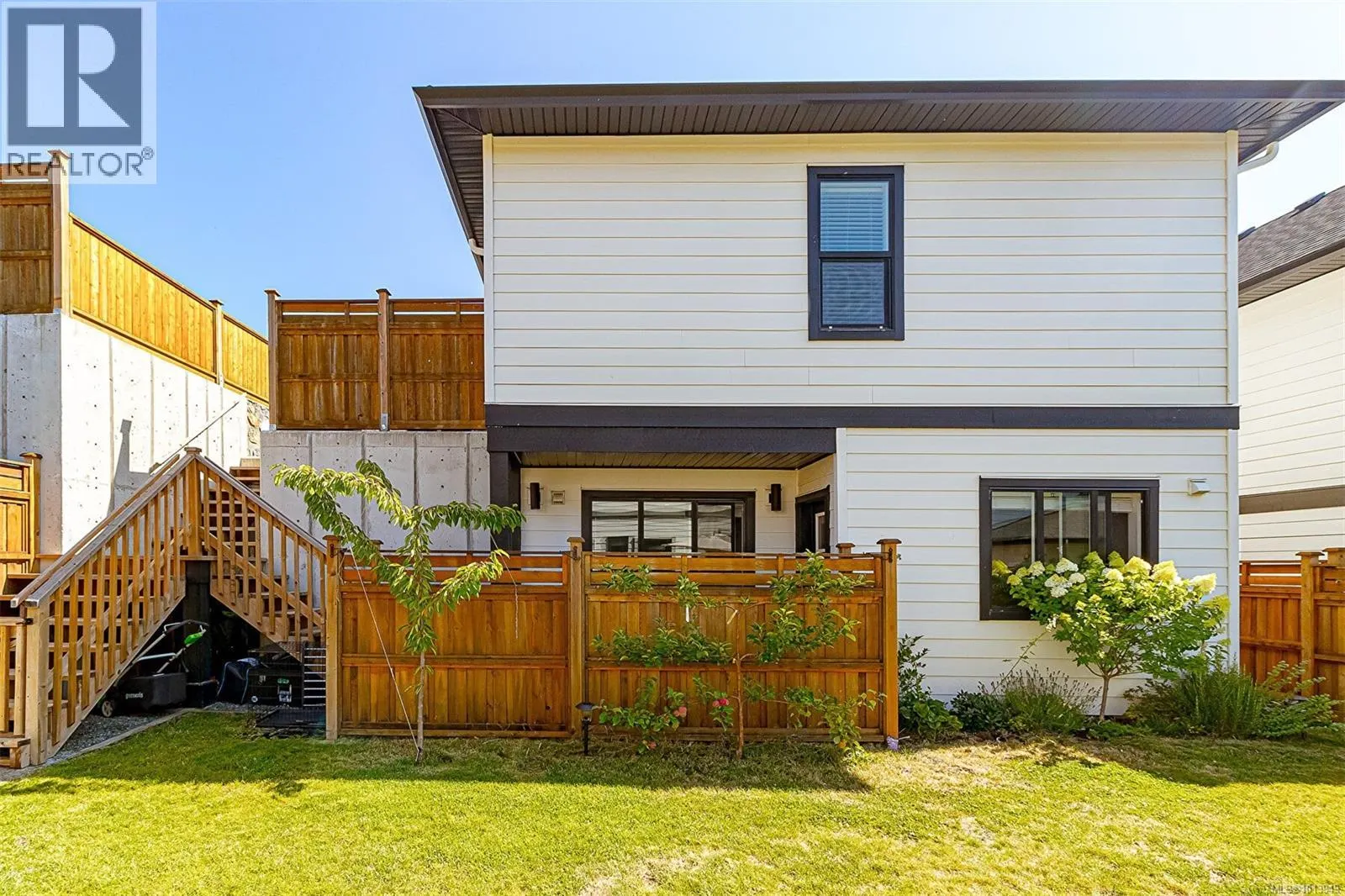 1298 Centauri Dr
