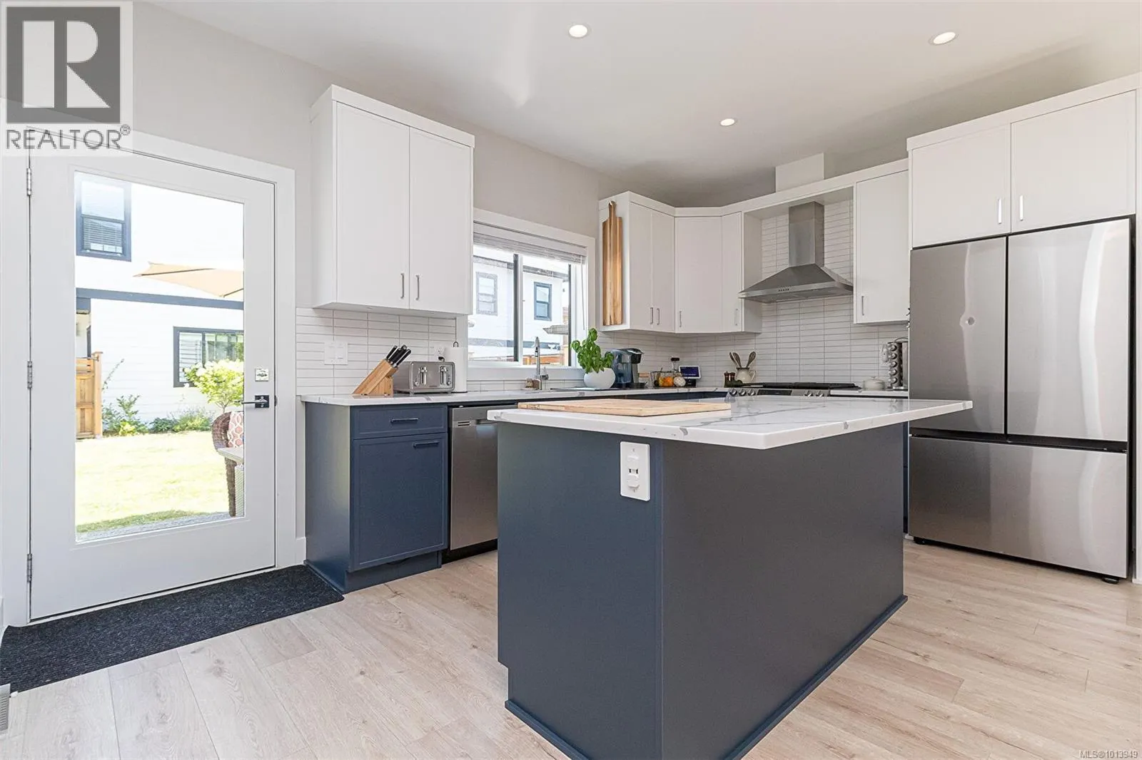 1298 Centauri Dr